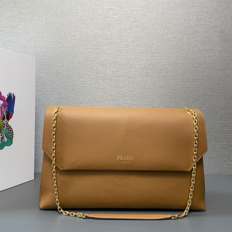 Pra*a top handle bags
